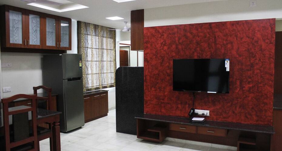 White House Service Apartment 2, Vadodara 4